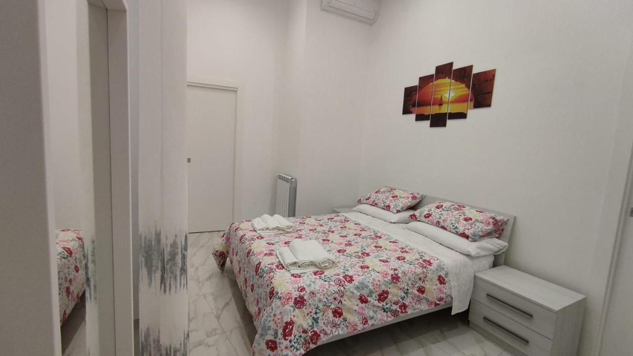 3Bien Sant'Anna Apartment Наполи Екстериор снимка